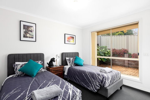 Maggie\'s Place - Getaway Accommodation 6