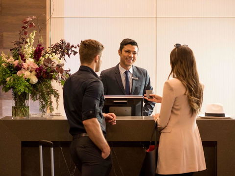 Pullman Adelaide - Getaway Accommodation 1