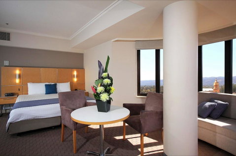 Stamford Grand Adelaide - Getaway Accommodation 3