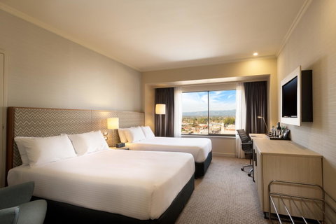 Stamford Grand Adelaide - Getaway Accommodation 6
