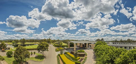 Rydges Resort Hunter Valley - Getaway Accommodation 8