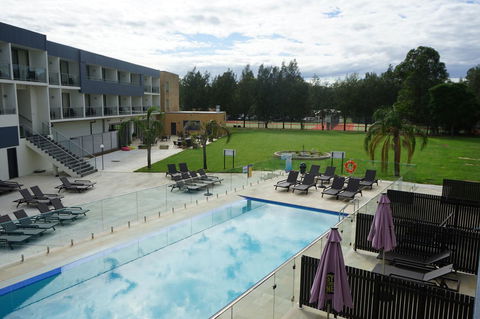 Rydges Resort Hunter Valley - Getaway Accommodation 3