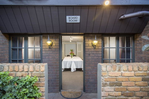 Adelaide Inn - Getaway Accommodation 12