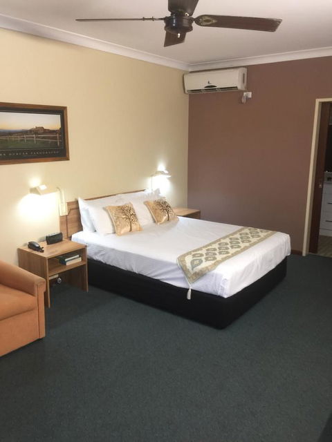Cumberland Motor Inn - Getaway Accommodation 25