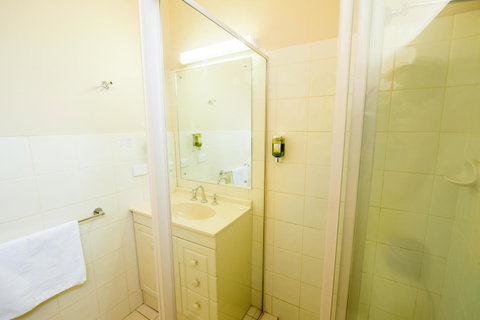 Jacksons Motor Inn - Getaway Accommodation 19