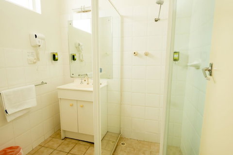 Jacksons Motor Inn - Getaway Accommodation 28