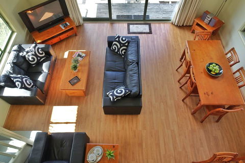 SkyView Villa - Getaway Accommodation 2