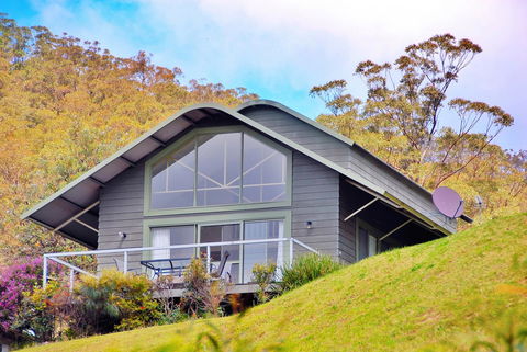 SkyView Villa - Getaway Accommodation 1