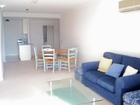 Lights Landing Apartments - Getaway Accommodation 19