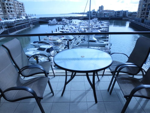 Lights Landing Apartments - Getaway Accommodation 25