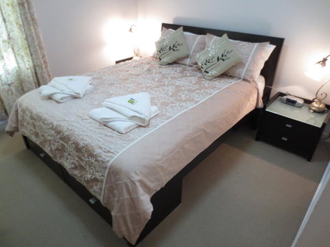 Lights Landing Apartments - Getaway Accommodation 24