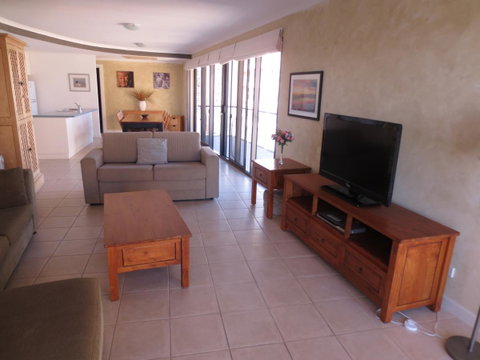 Lights Landing Apartments - Getaway Accommodation 18