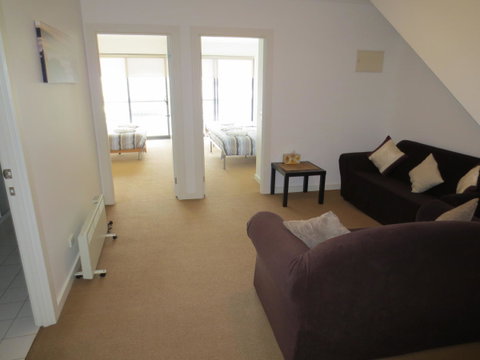 Lights Landing Apartments - Getaway Accommodation 35