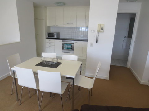 Lights Landing Apartments - Getaway Accommodation 39