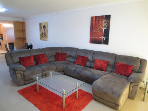 Lights Landing Apartments - Getaway Accommodation 23