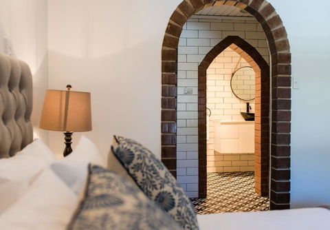 The Manor Basket Range - Getaway Accommodation 3