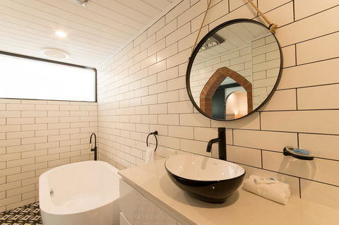 The Manor Basket Range - Getaway Accommodation 2