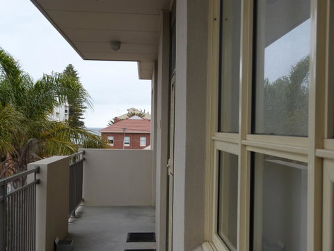 Glenelg Holiday Apartments - Corfu - Getaway Accommodation 2