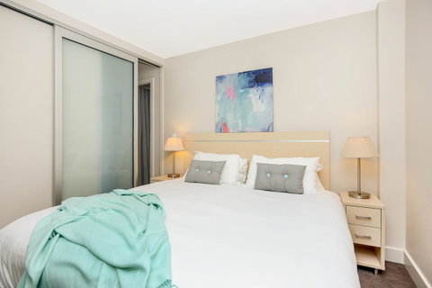 Pier Luxury Apartments - Getaway Accommodation 28
