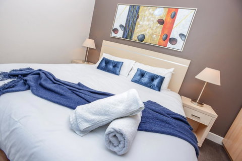 Pier Luxury Apartments - Getaway Accommodation 27
