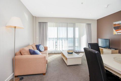 Pier Luxury Apartments - Getaway Accommodation 13