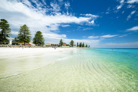 Seawall Apartments - Getaway Accommodation 14