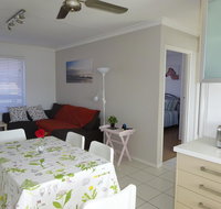 Selene Holiday Apartment West Beach - Getaway Accommodation