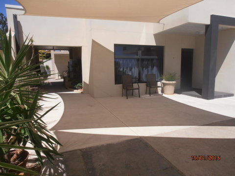 Atlantic West Beach Apartments - Getaway Accommodation 3