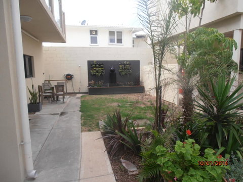 Atlantic West Beach Apartments - Getaway Accommodation 9