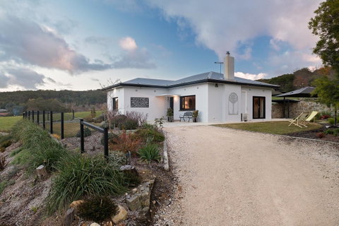 Esto House - Getaway Accommodation 20