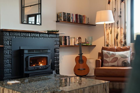 Esto House - Getaway Accommodation 6