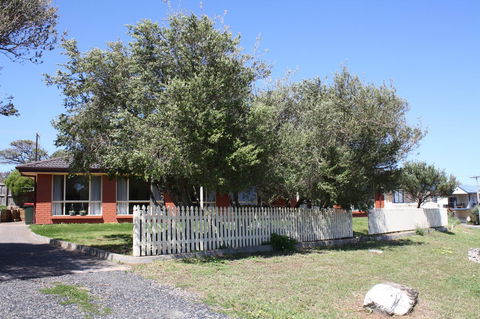Maslin Beach House - Getaway Accommodation 19