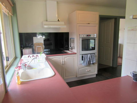 Maslin Beach House - Getaway Accommodation 5