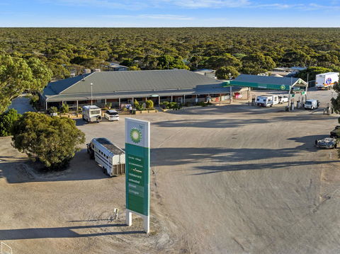 Border Village Roadhouse - Getaway Accommodation 17