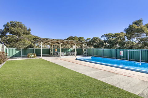 Border Village Roadhouse - Getaway Accommodation 31