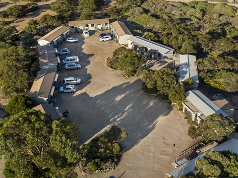 Border Village Roadhouse - Getaway Accommodation 16