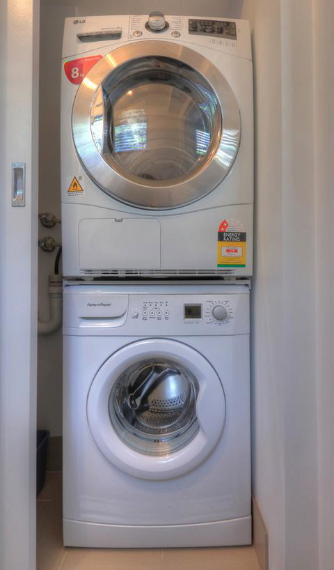 Snowgoose Apartments - Getaway Accommodation 1