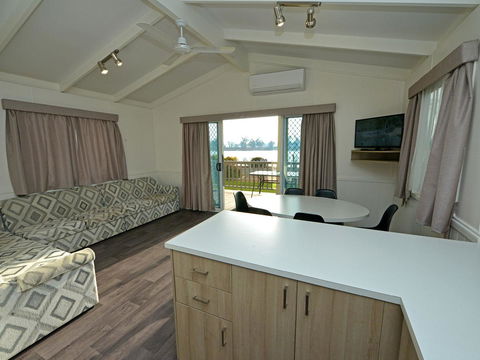 Echo Holiday Parks - Waikerie - Getaway Accommodation 23