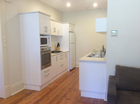 Parkview Apartment - Grandview House & Apartments - Getaway Accommodation 4
