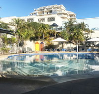 Ramada Resort by Wyndham Shoal Bay - Getaway Accommodation