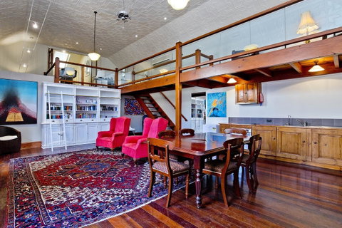 Druids Hall - Getaway Accommodation 2