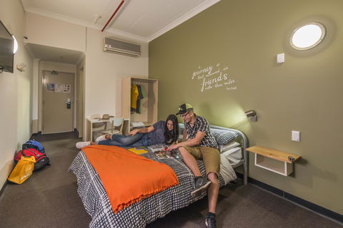 YHA Adelaide Central - Getaway Accommodation 36