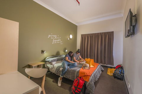 YHA Adelaide Central - Getaway Accommodation 39