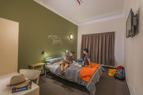YHA Adelaide Central - Getaway Accommodation 41