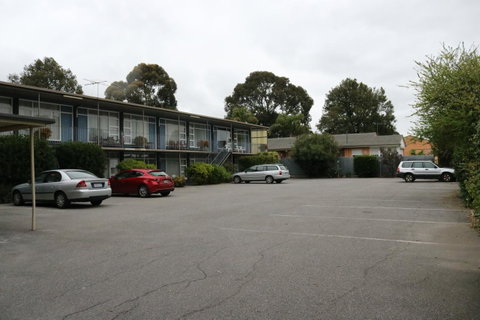 The Sands Motel Adelaide - Getaway Accommodation 9