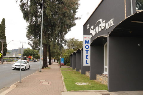 The Sands Motel Adelaide - Getaway Accommodation 1