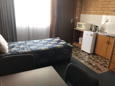 Frewville Motor Inn - Getaway Accommodation 10