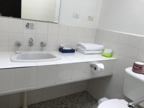 Frewville Motor Inn - Getaway Accommodation 8