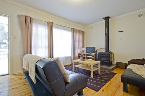 The Old Mount Gambier Gaol - Getaway Accommodation 24