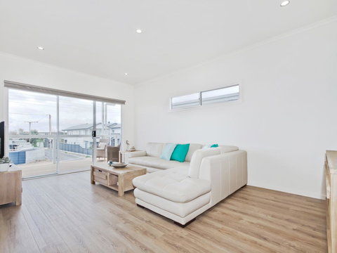 Seas The Day - Getaway Accommodation 3